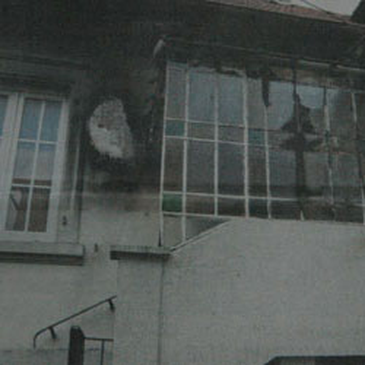 Fransa'da Türklere Irkçı Saldırı!