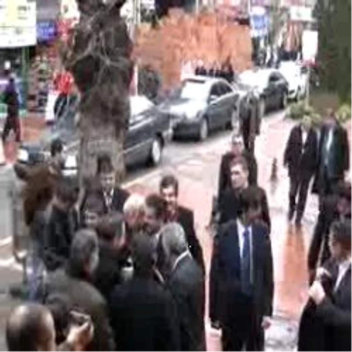 Devlet Bakanı Çelik Yalova Da Partisinin İl Danışma Meclisine Katıldı