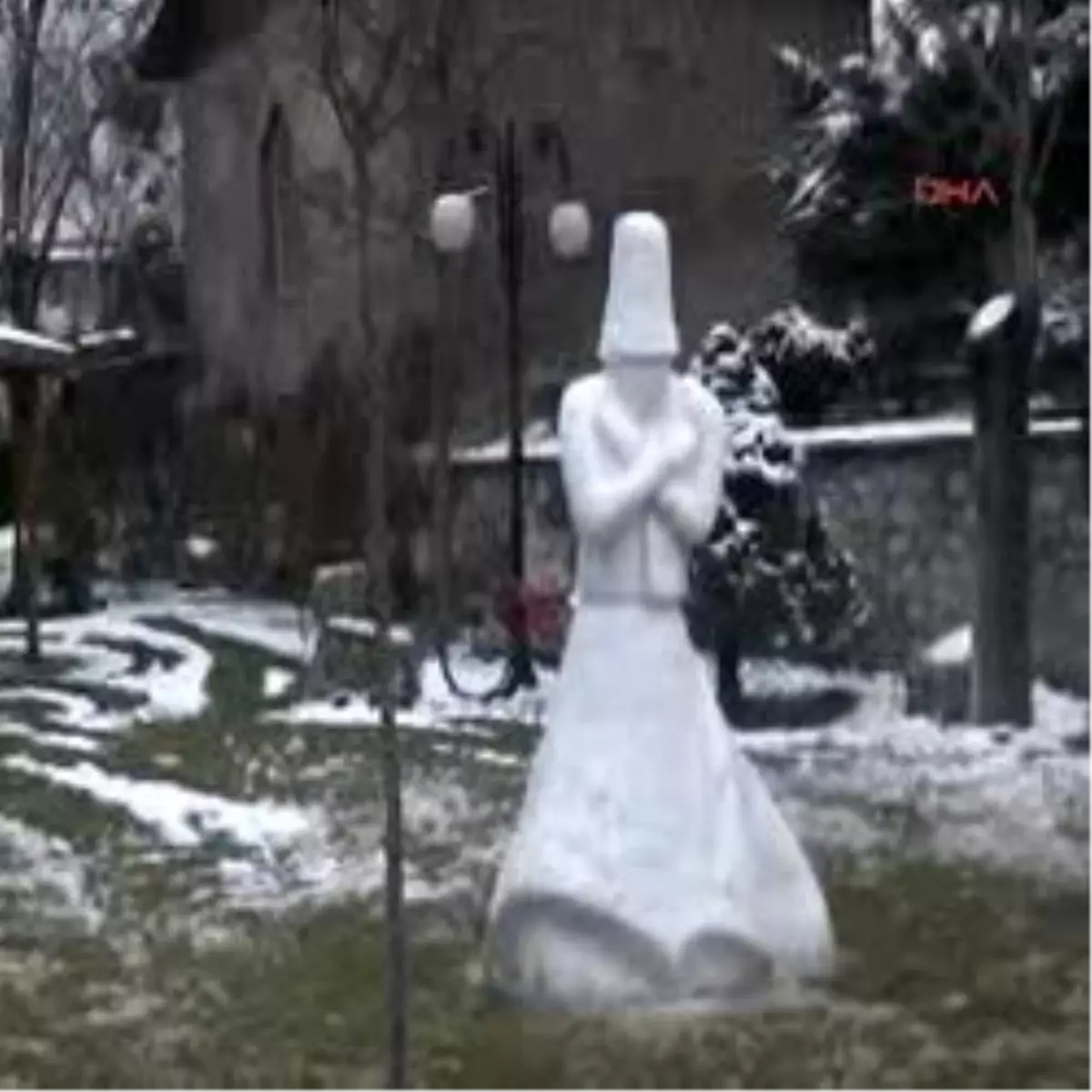 Kardan Semazen Heykel