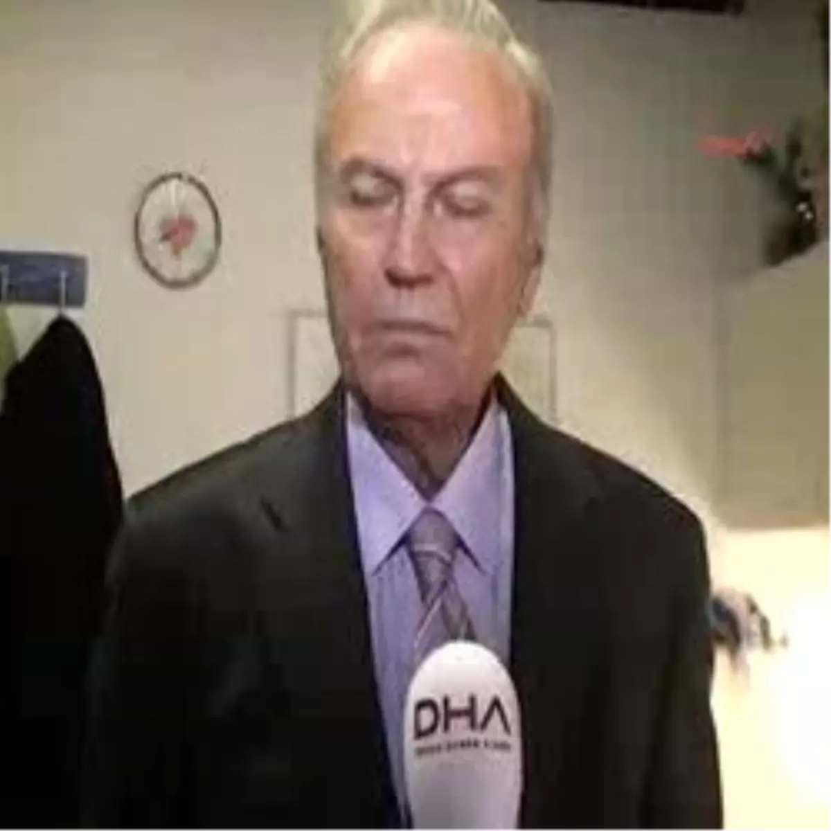 Ediz Hun Yeşil Çember Toplantısında