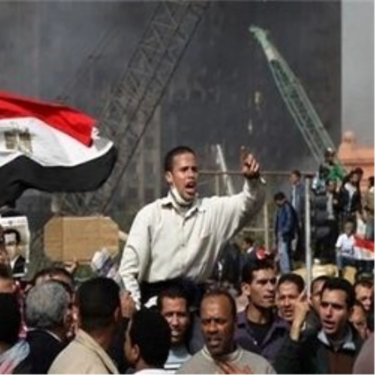Mısır\'da Milyonların İsyanı