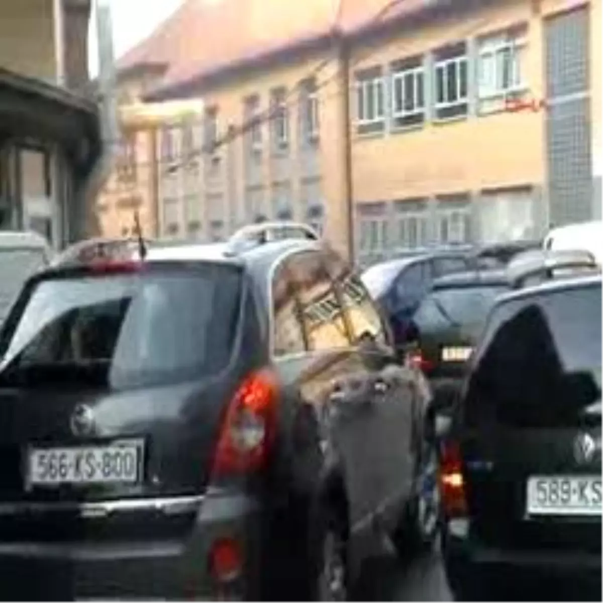 Kosovada Akaryakıta Gelen Zam Vatandaşları Kızdırdı