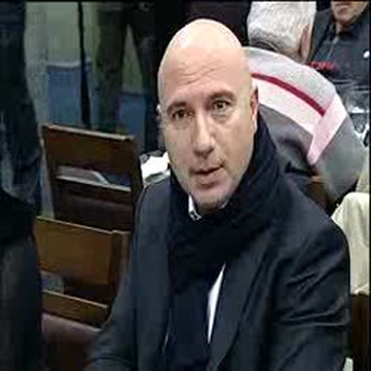 Fenerbahçe\'de Muhalif Sesler