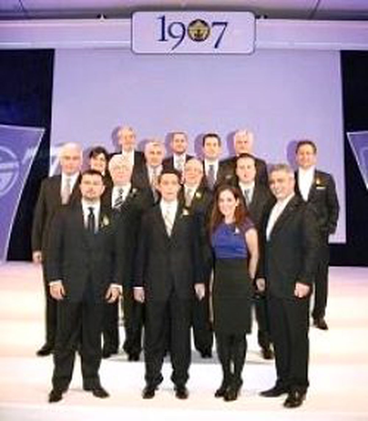 Muhalefet, Fenerbahçe Yönetimi\'ni Eleştiriye Devam Ediyor