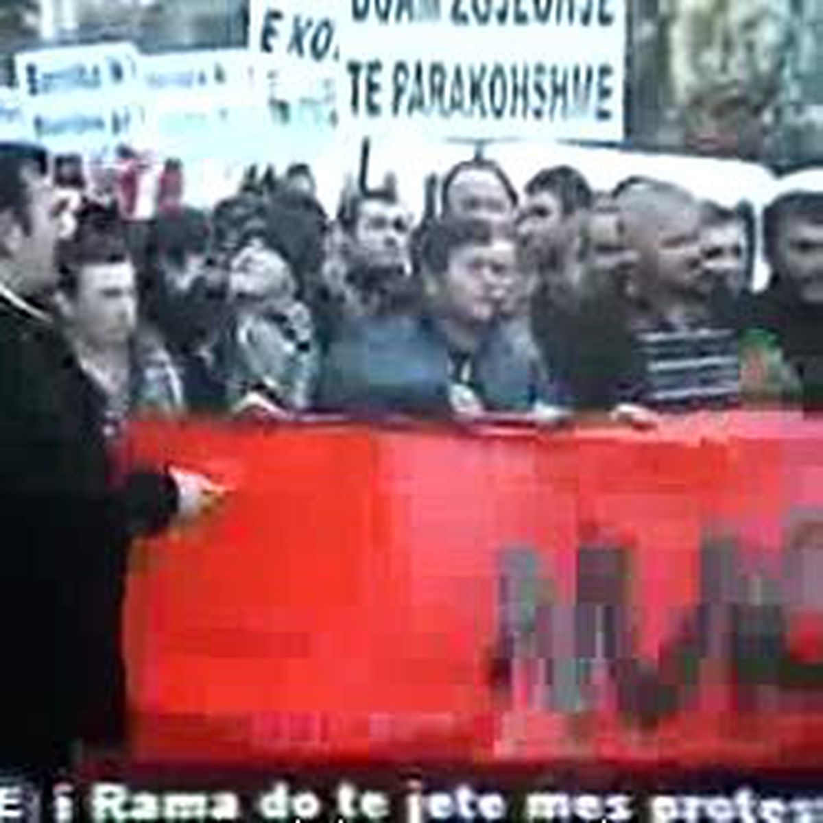 Muhalefetin, Düzenleyeceği Protestolar Arnavutluk'ta Gerginliği Yükseltti