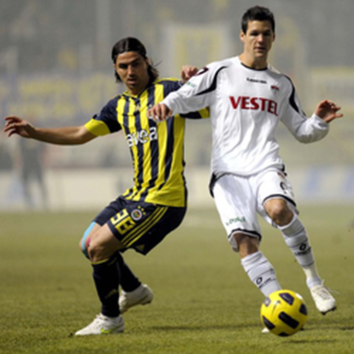 Fenerbahçe Manisa\'yı \'Üç\'ledi
