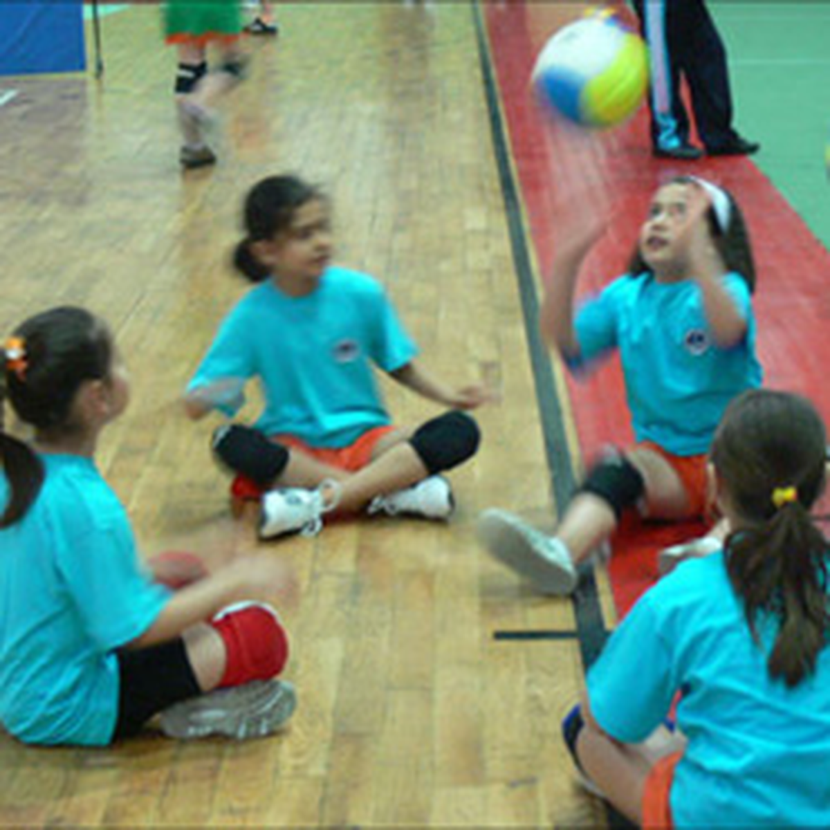 Minik Sporcuların Voleybol Şenliği

