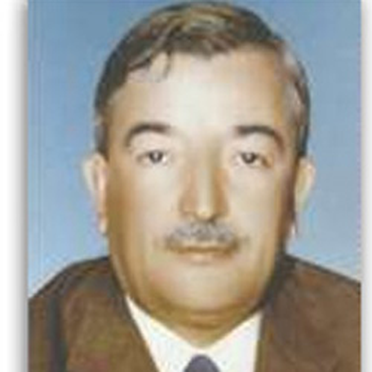 Eski Bakan Erez Vefat Etti
