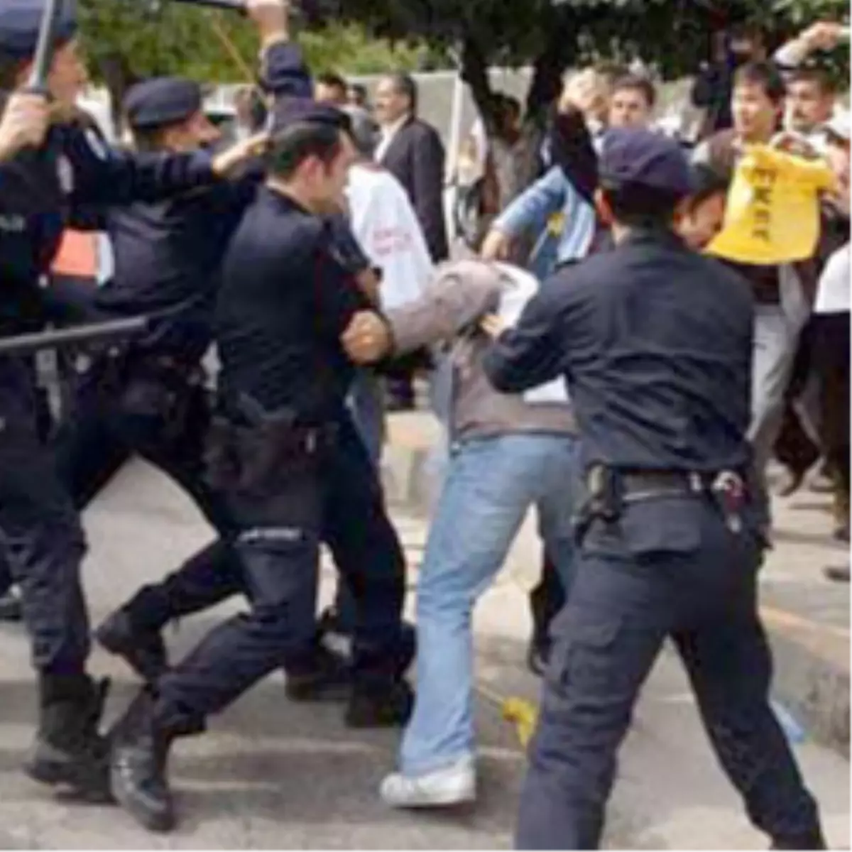 Esnaf-Polis Meydan Muharebesi