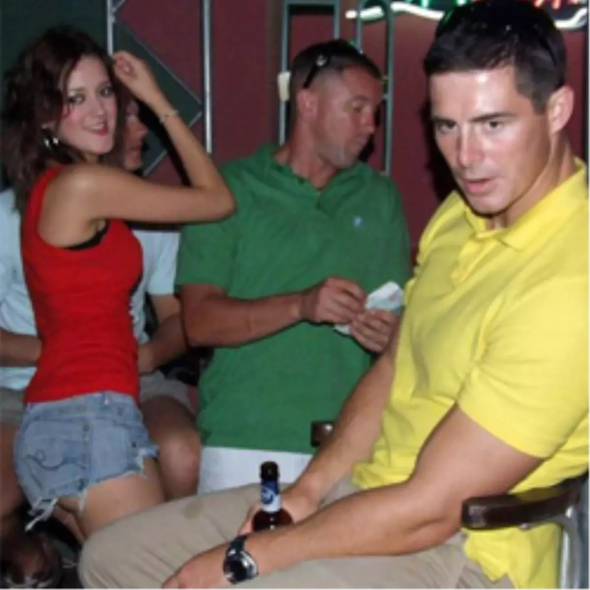 Coniler Fena Dağıttı