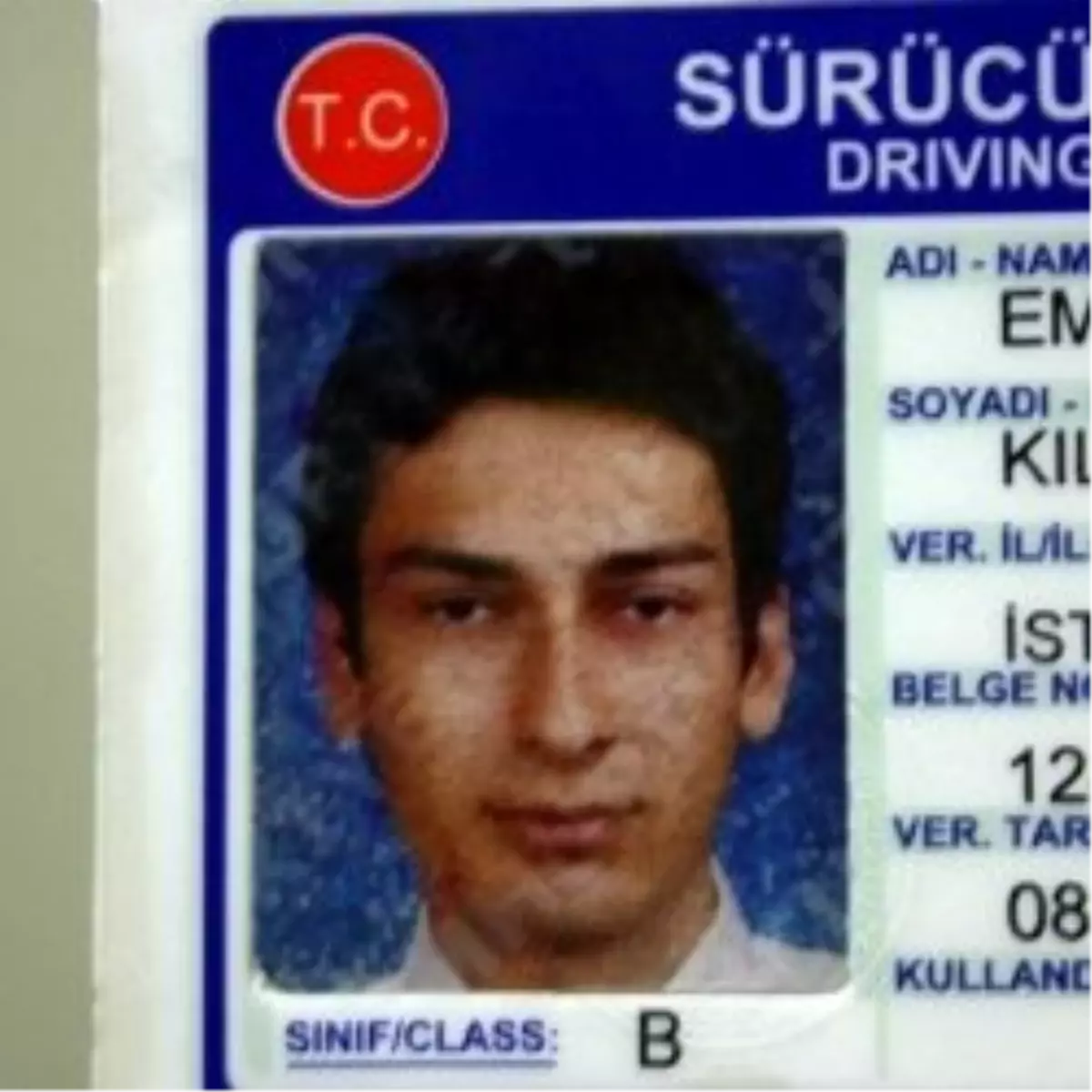 Emre\'ye Son Bakış Baba Ve Dedeyi Yıktı