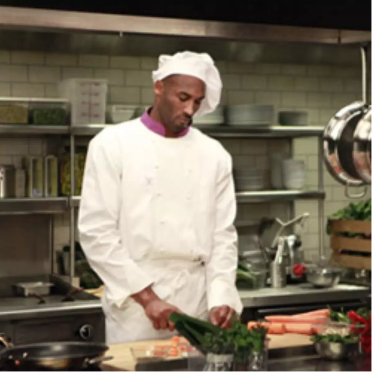 Kobe THY İçin Mutfağa Girdi