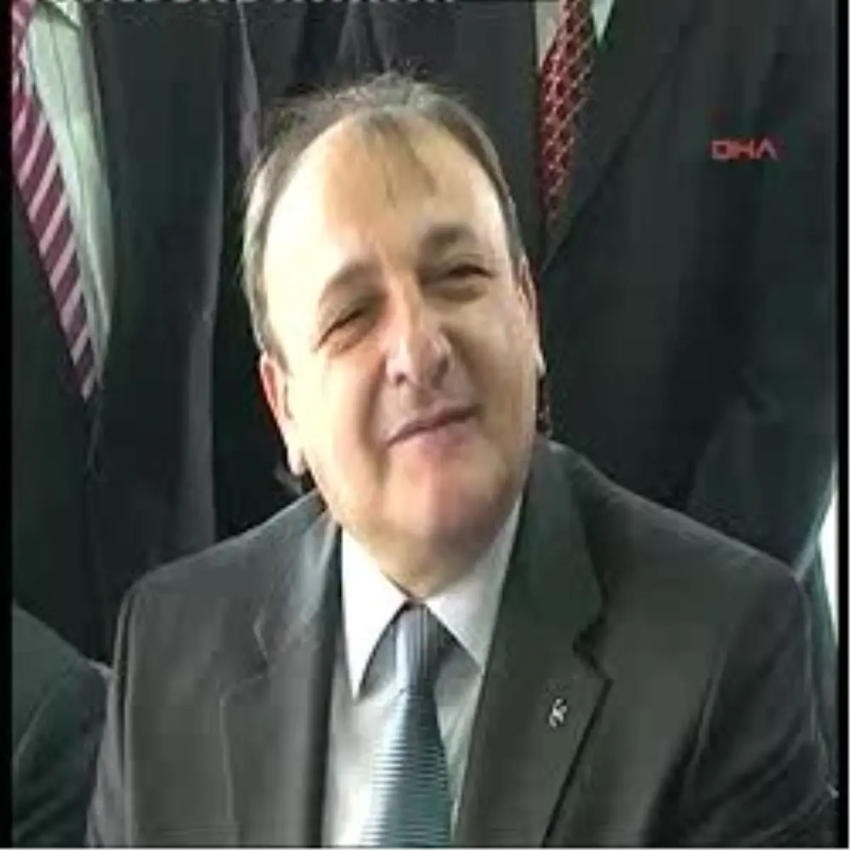 Vural "Mısır\'da Mübarek Gidiyor, Türkiye Mübarekleşiyor"