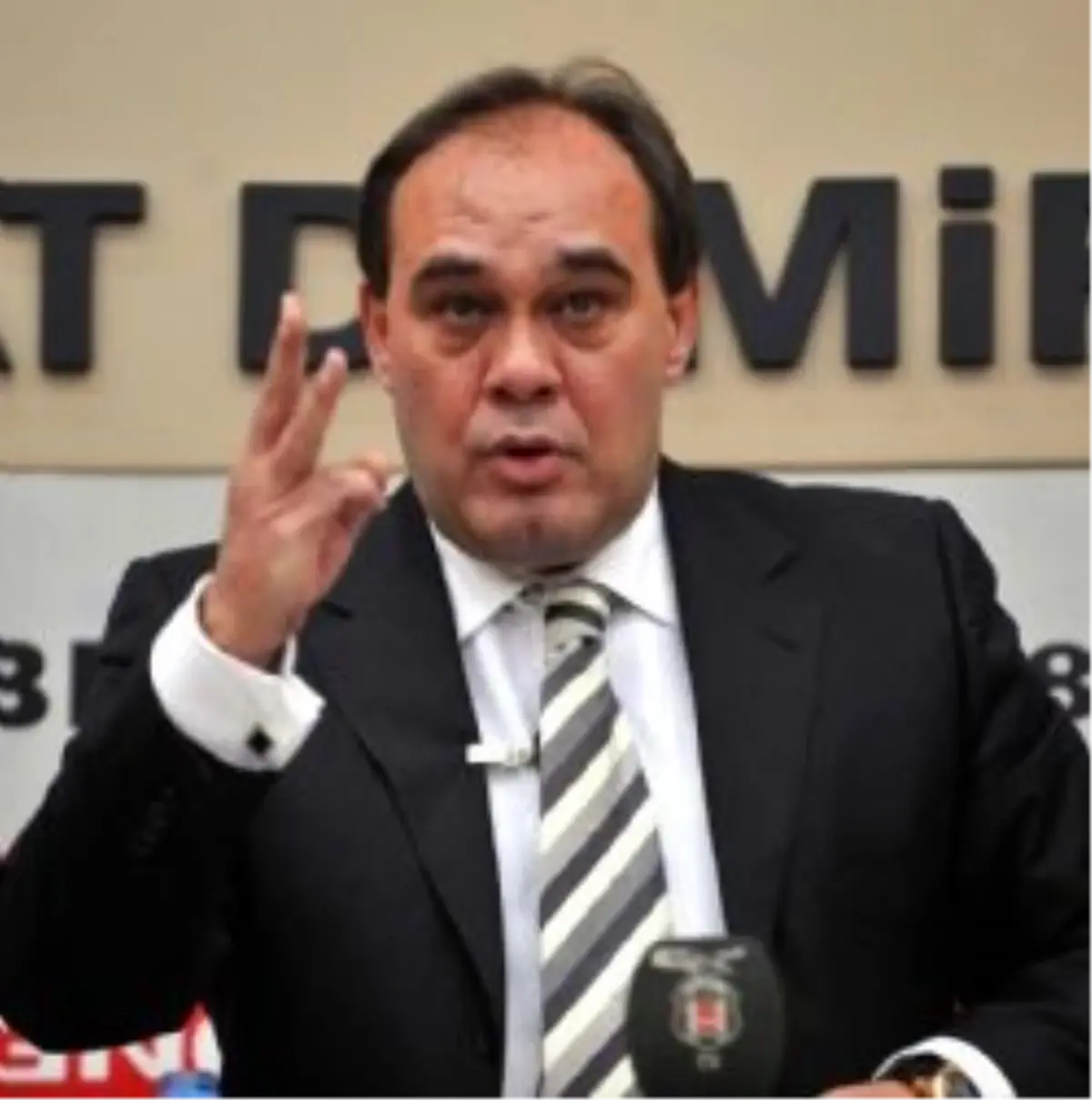 'Faşistsiniz ve Diktatörsünüz'