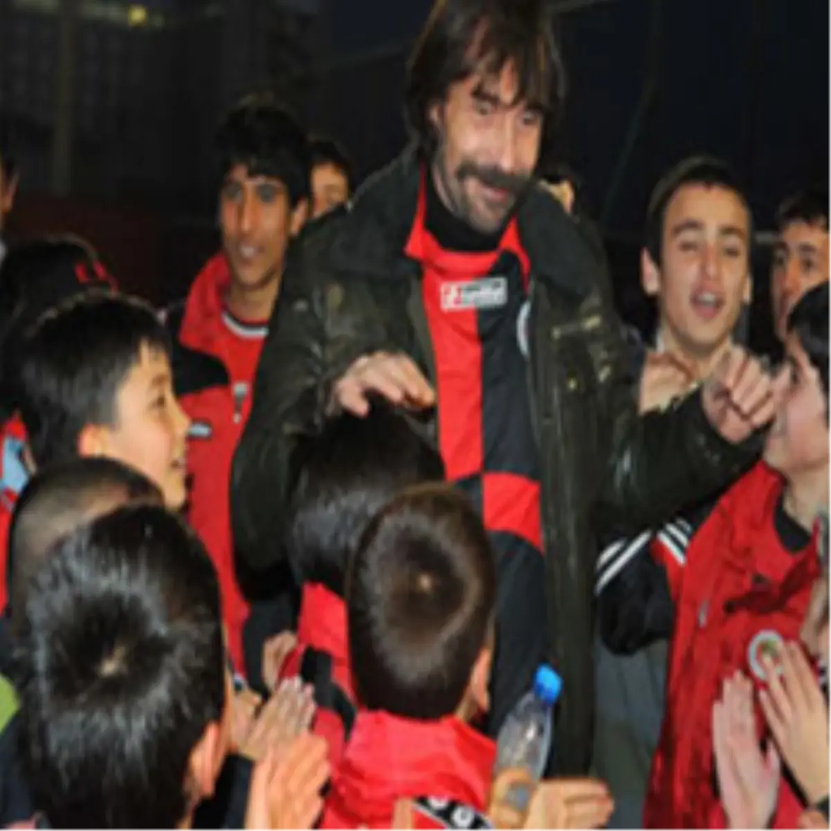 "Behzat Ç." Dizi Ekibi Gençlerbirliği\'ne Konuk Oldu