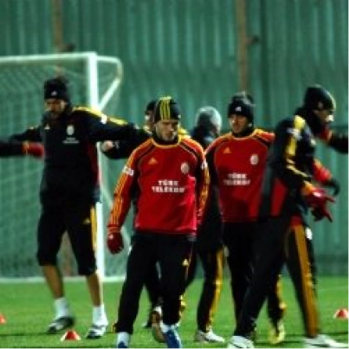 Galatasaray, Bucaspor Maçının Hazırlıklarını Sürdürdü
