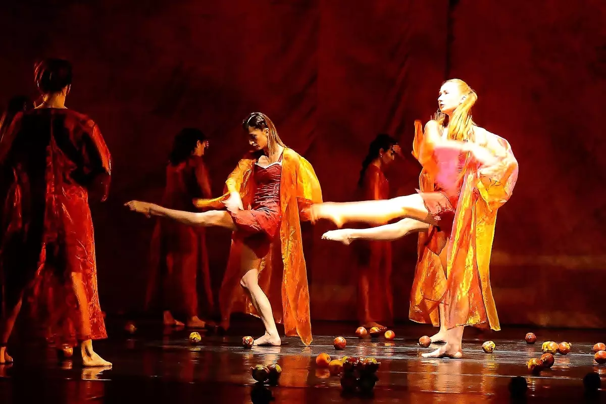 Göçebe Bir Zamanın İzleri Dans Ve Müzikle Hayat Buluyor