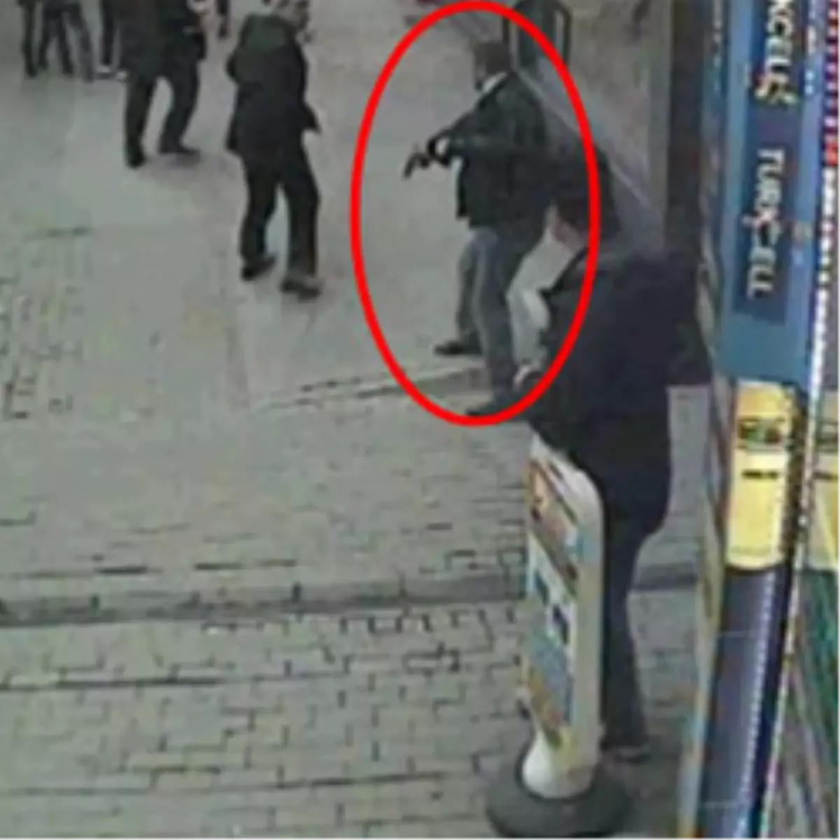 Silahlı Saldırı Anı Kamerada