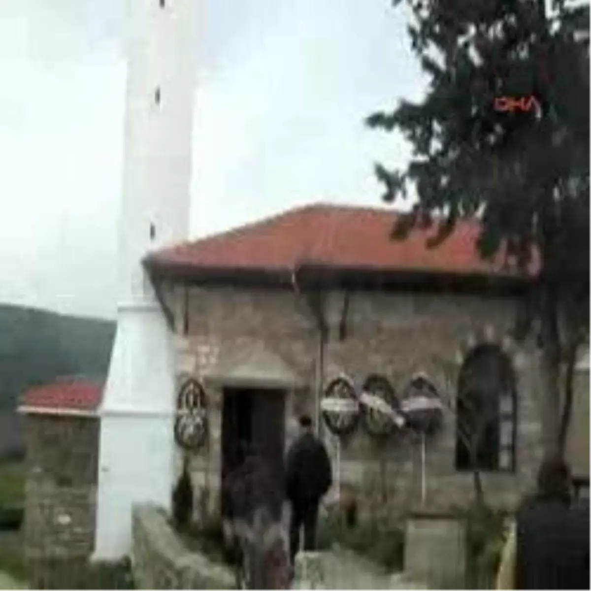 Çanakkale - Ünlü Karikatürist Gülgeç Çanakkale\'de Toprağa Verildi