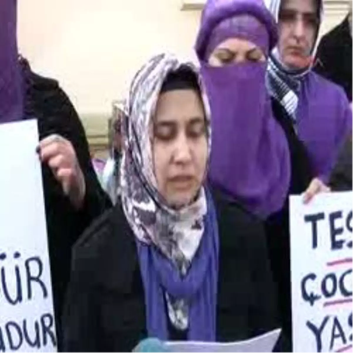 Konya - İlahiyatçı Profesöre Şiddet Mağduru Kadınlardan Tepki