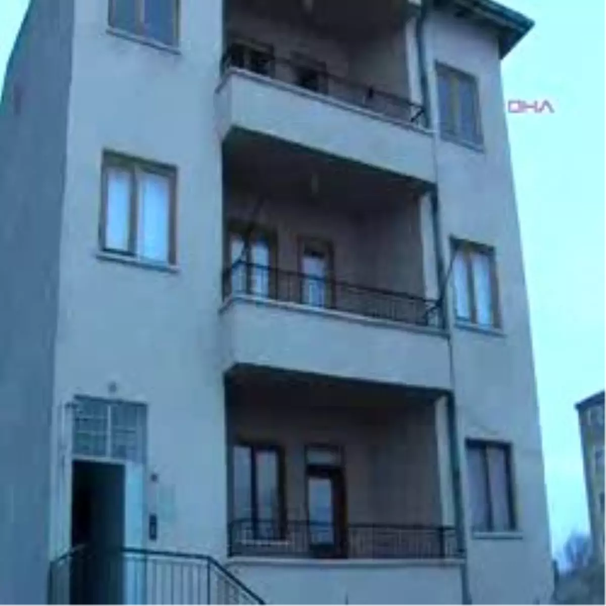 Ders Çalışırken Sobadan Zehirlenip Öldü