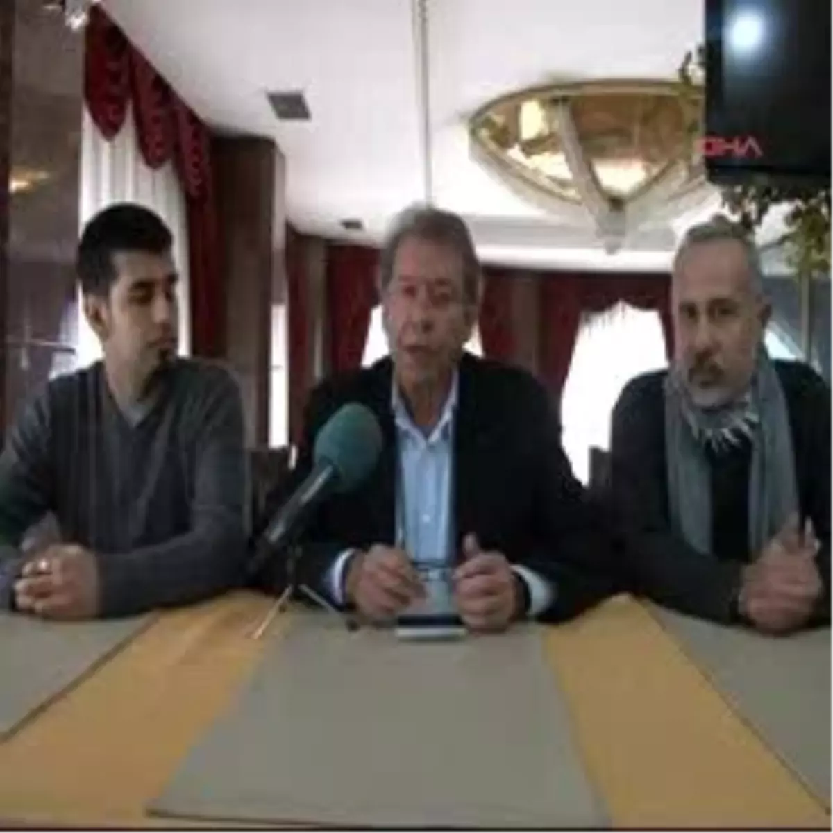 Can Gürzap: Tiyatroya Darbe Vurdu