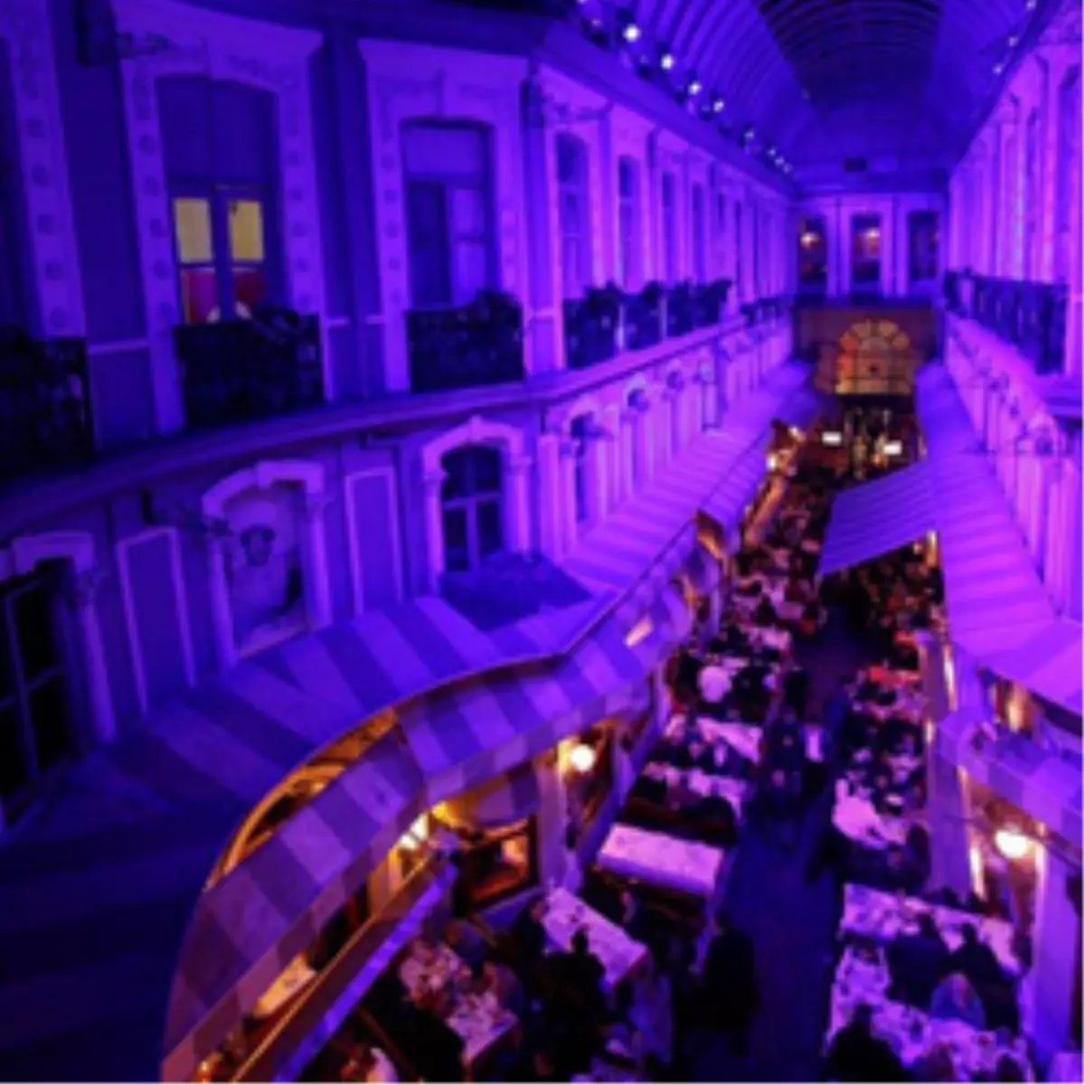 İstanbul Blue Night Sona Erdi