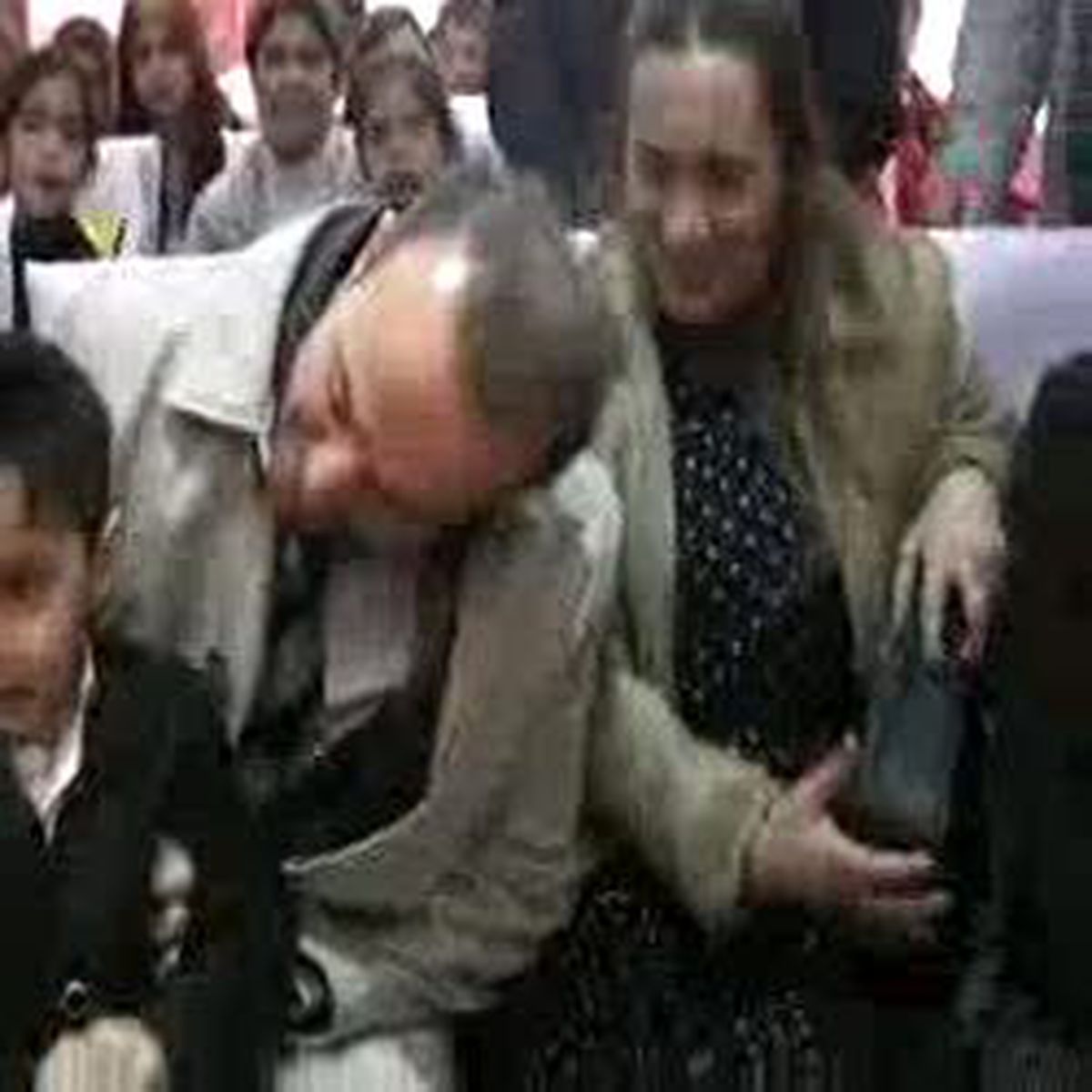 Haymatdoslara Vali'den Gelinlik Sözü