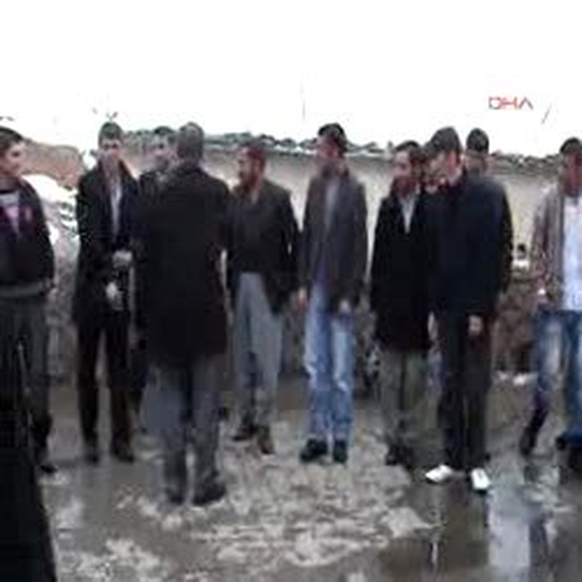 Çukurcalı Öğrencilere Kışlık Giyecek Yardımı