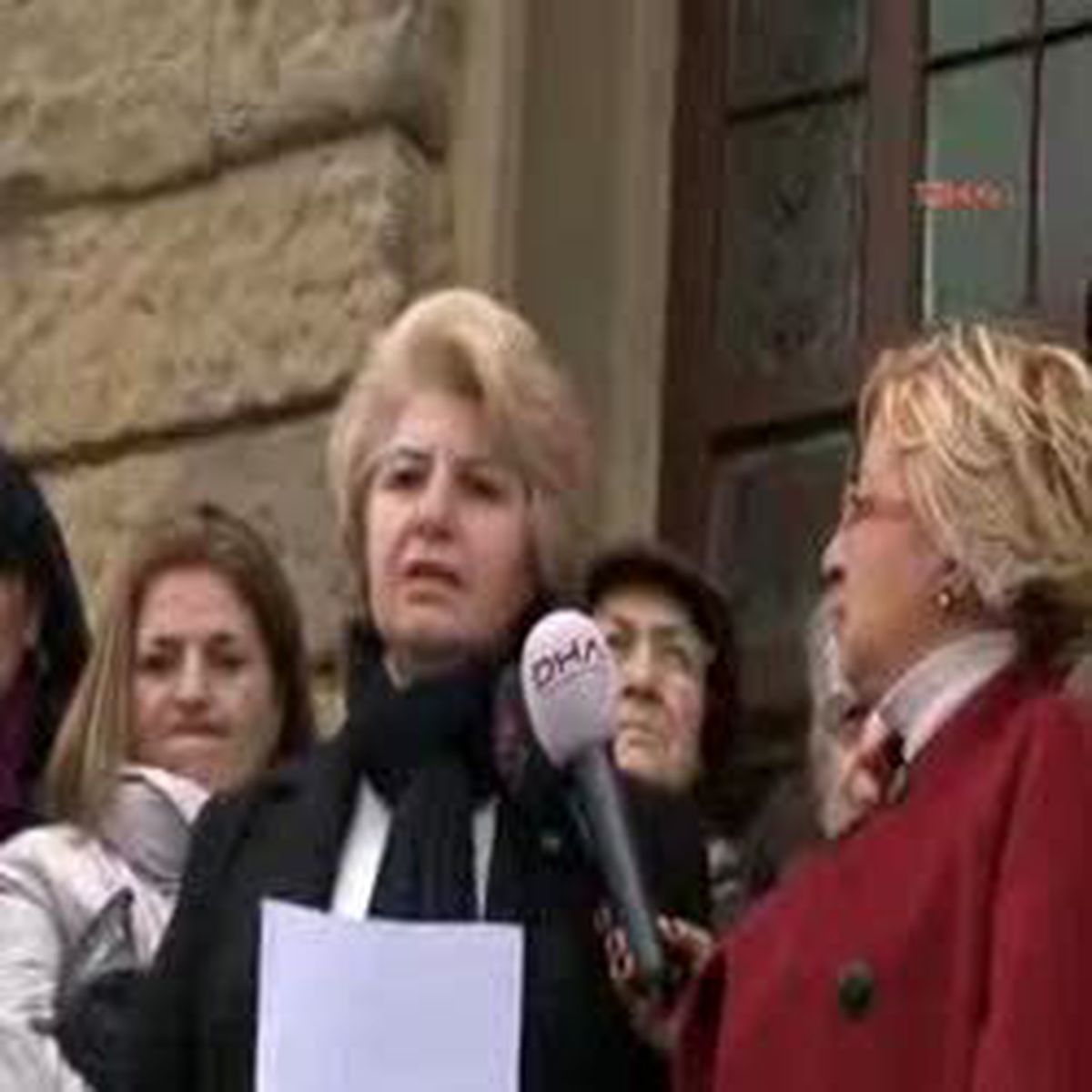 Erzurumlu Kadınlardan Haydarpaşa Garı'nda Eylem
