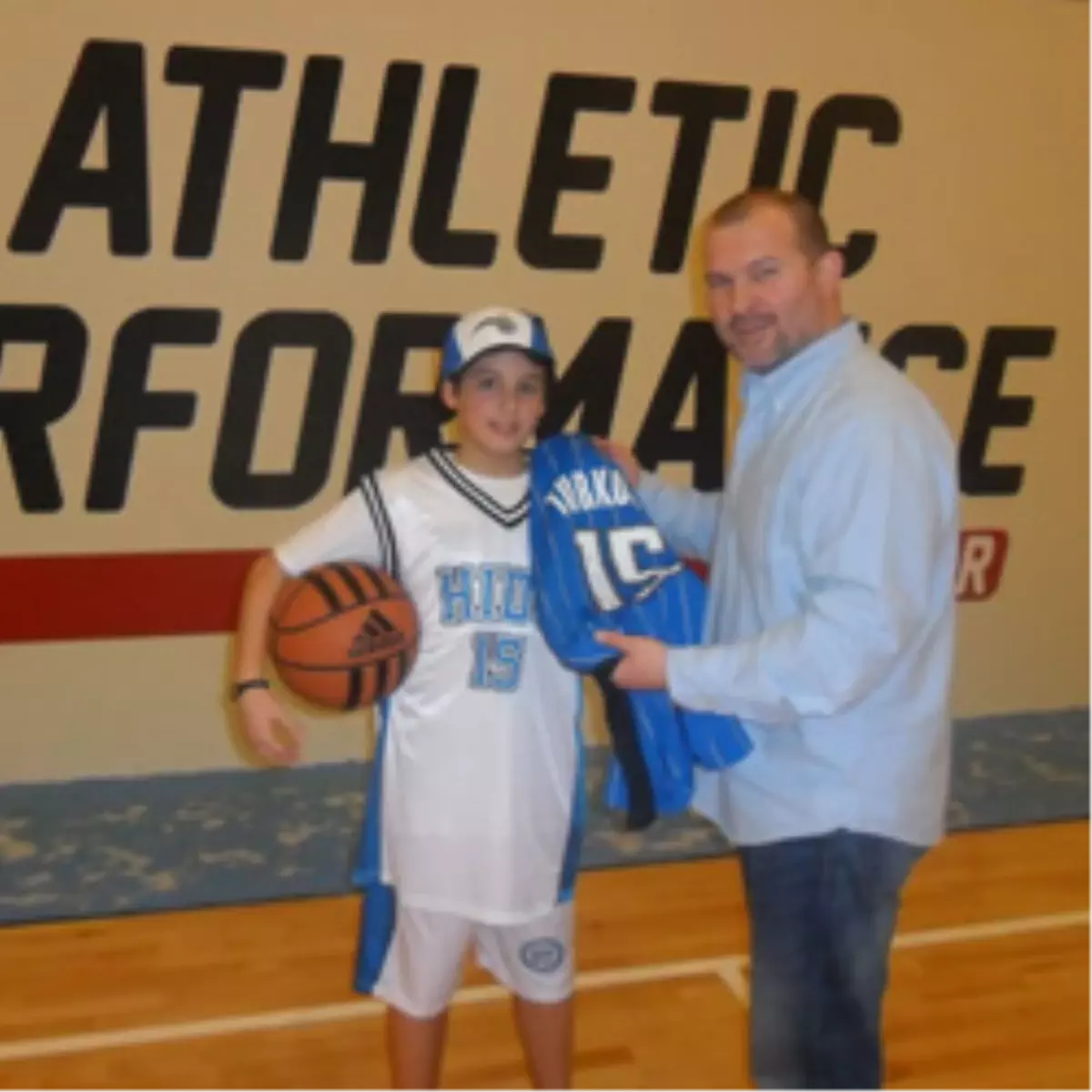 Hidayet Türkoğlu\'ndan Sürpriz Hediye