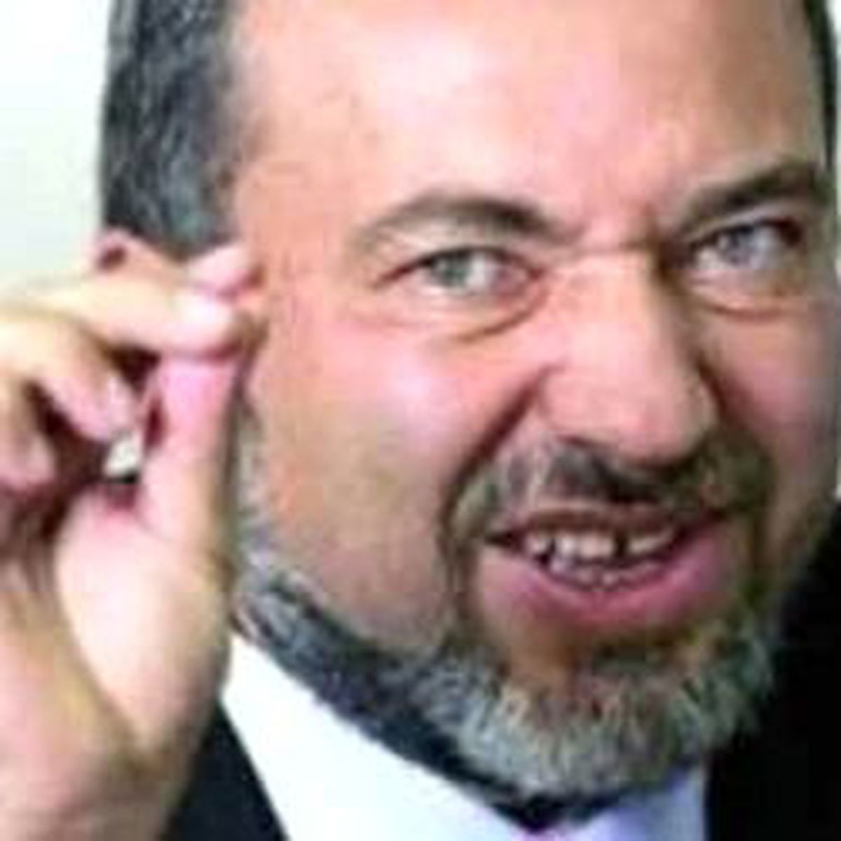 Lieberman'a 'Vatandaş Tutuklaması' Girişimi