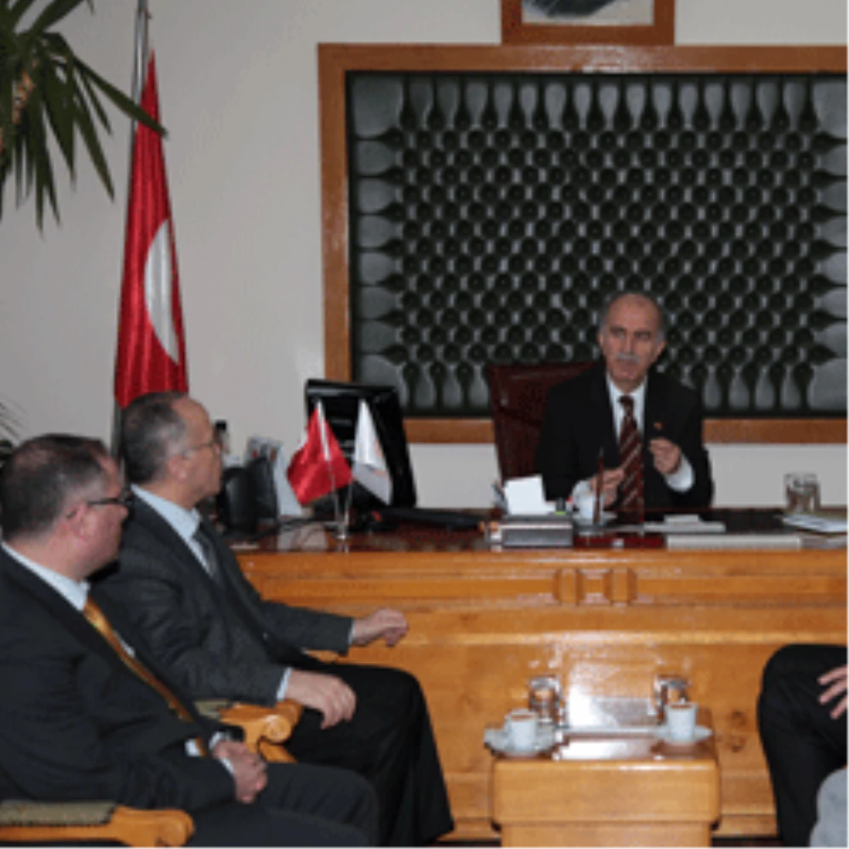 Bitlis Karacabey’e İhtisas Organize Tarım Sanayi Kurulacak