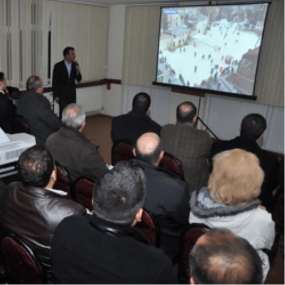 Göktürk Meydanı‘na Özgün Atatürk Heykeli