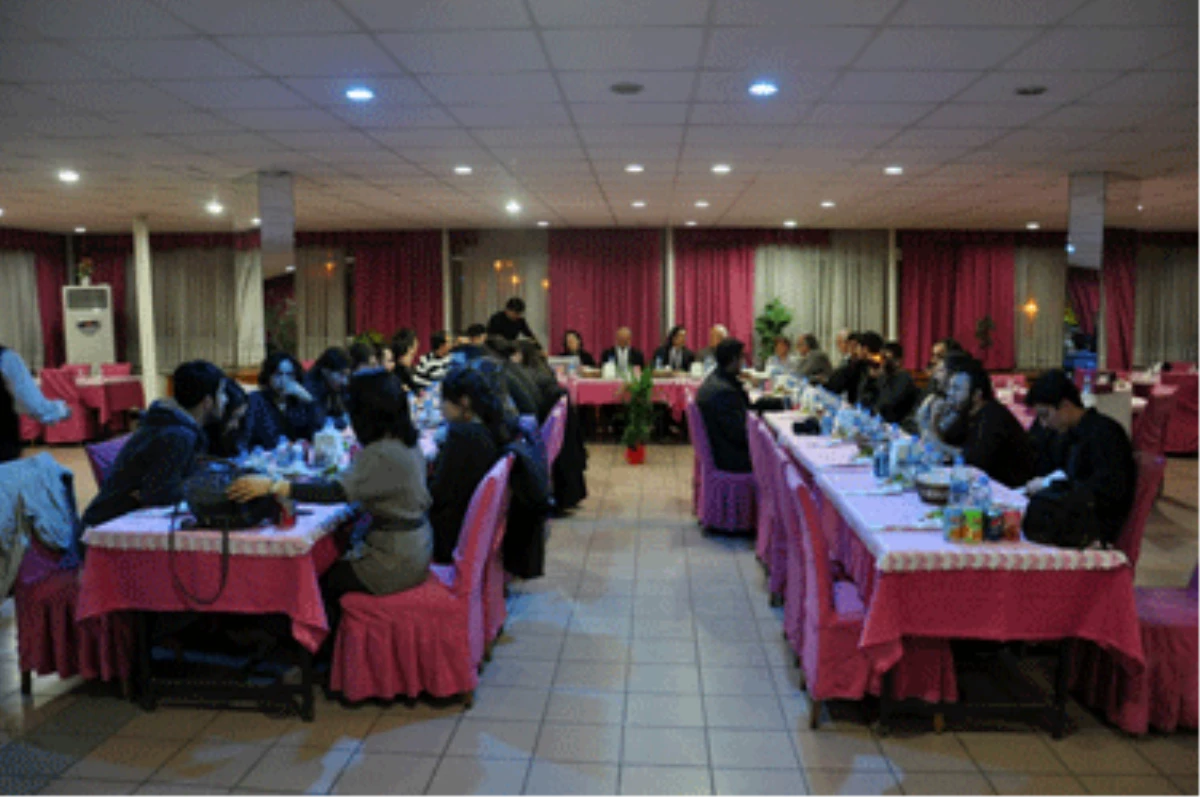 Siirt Belediyesinden Ekopolitik Katılımcıları Onuruna Yemek Verdi

