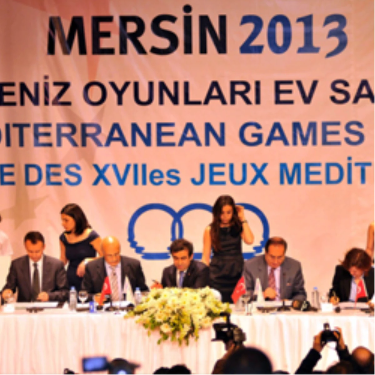 2013 Akdeniz Oyunları Resmi Sözleşmesi İmzalandı