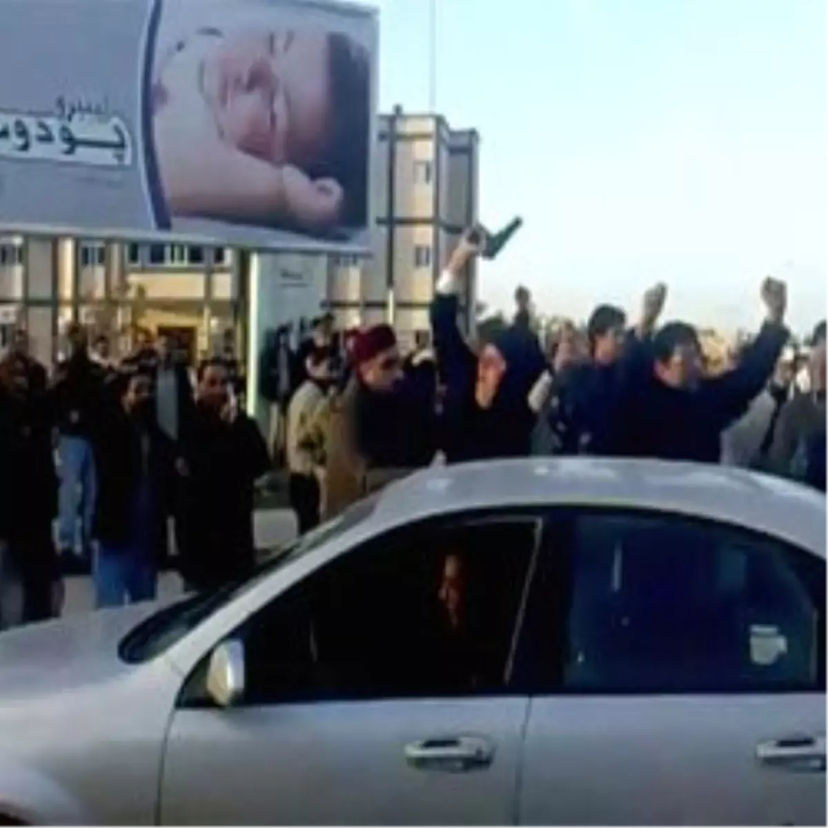 Libya'da Kriz Komitesi Kurdu