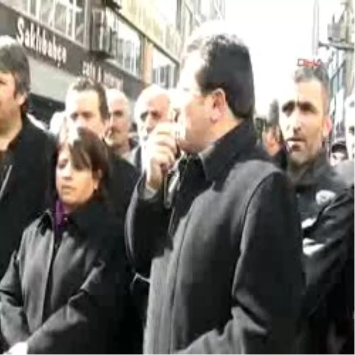 Van\'da Bdp\'den Mezit Protestosu