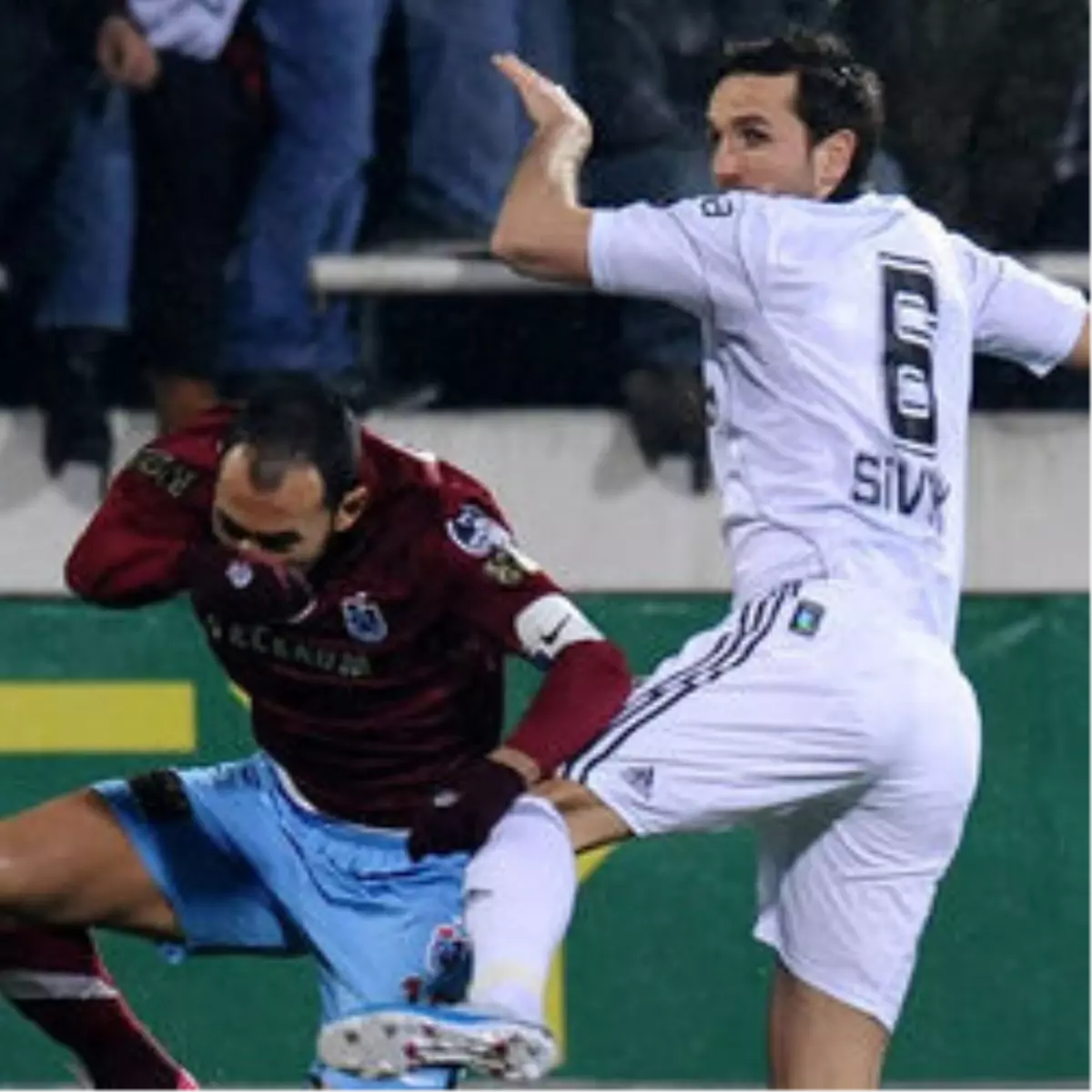 İnönü'de 'Fırtına' Çıktı!