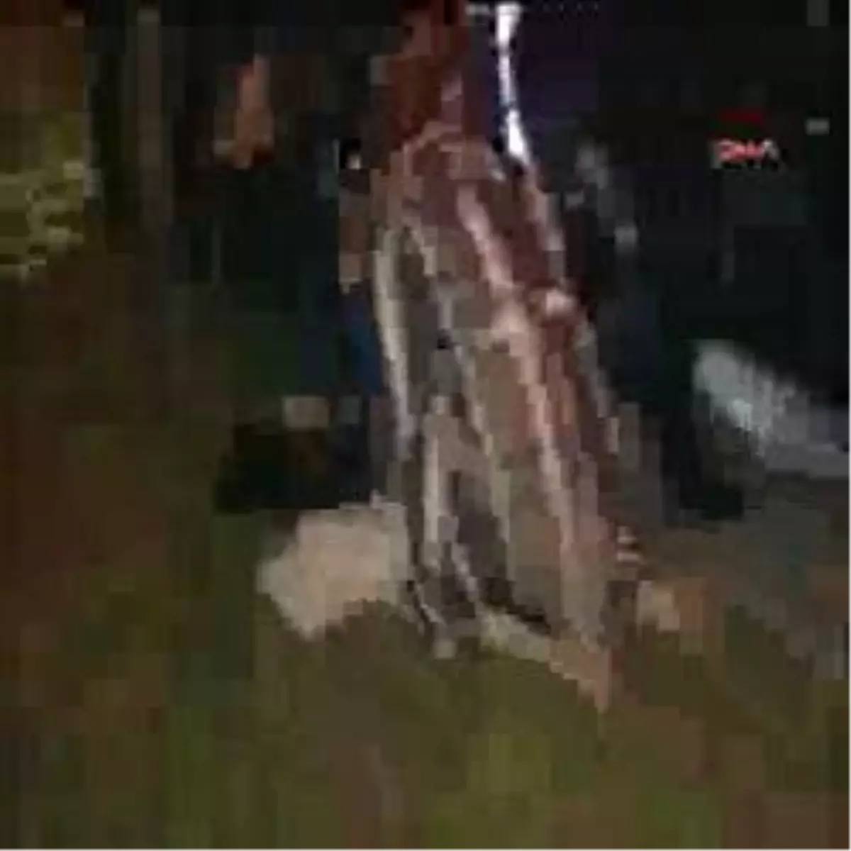 (Özel) Bakırköy Sahil Yolu\'nda Trafik Kazası: 4 Yaralı