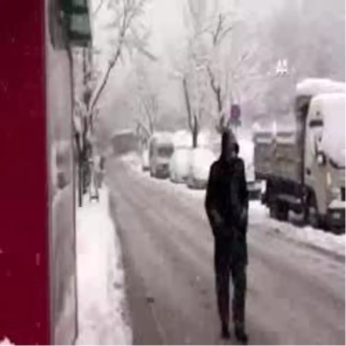 Savaştepe Karayolu Kapandı