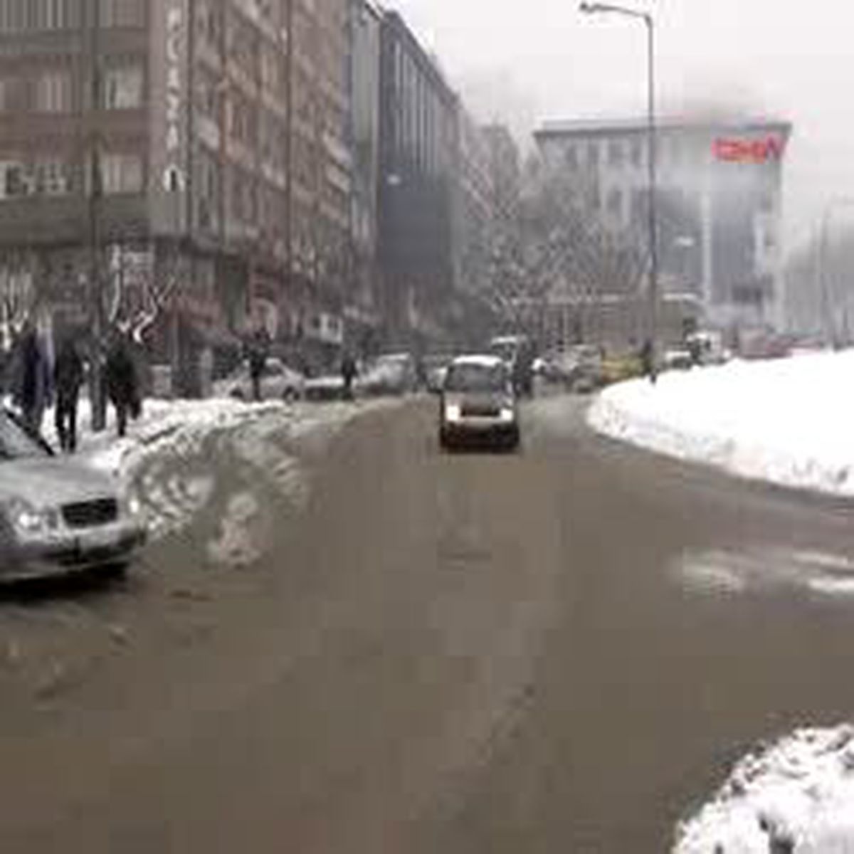 Bursa Ek Bursa Ve Bandırma Da Kar Etkili Oldu