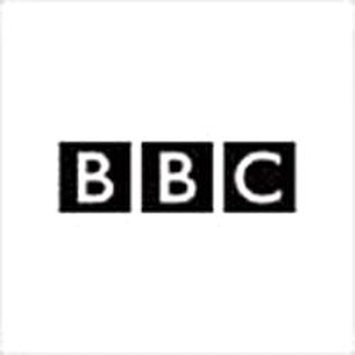 3 Bbc Muhabiri Gözaltında Dövüldü