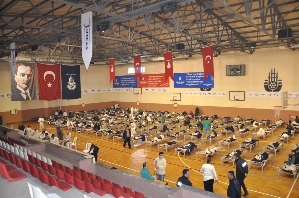 Belediyede​n Evsizlere Sıcak Yuva