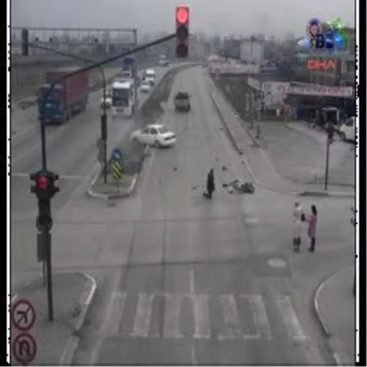 Kamyon Kamyoneti Böyle Biçti