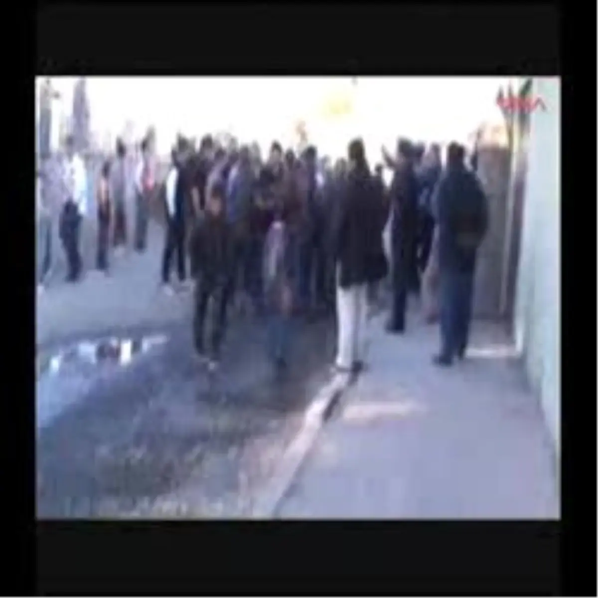 Kuran Kursu Yıkımında Arbede