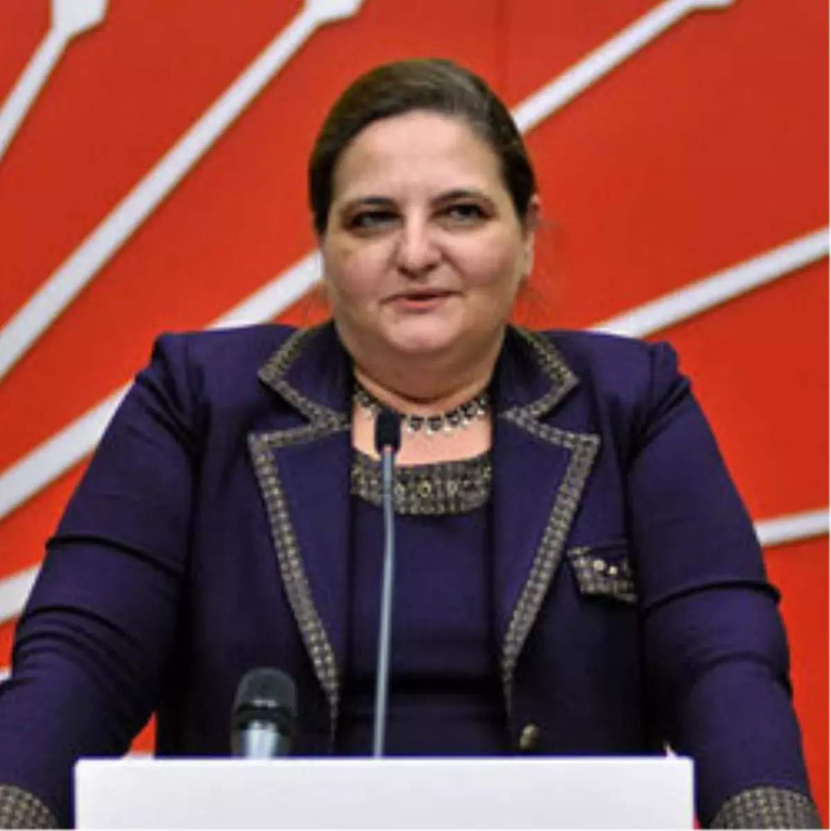 "Güneş Balçıkla Sıvanmaz"
