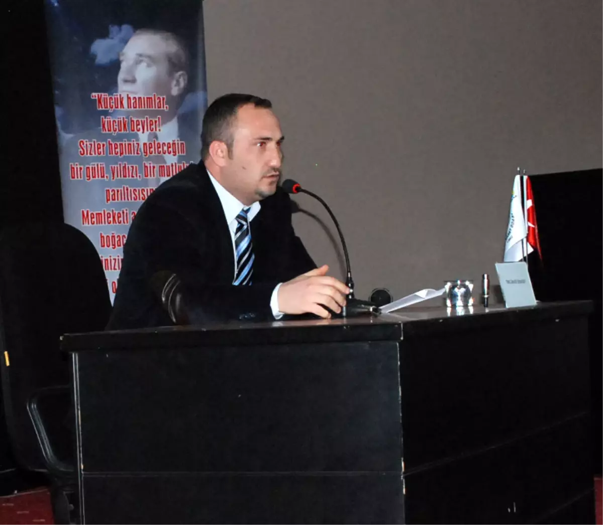 Nizip Eğitim Fakültesi Bahar Dönemi Konferansları Devam Ediyor
