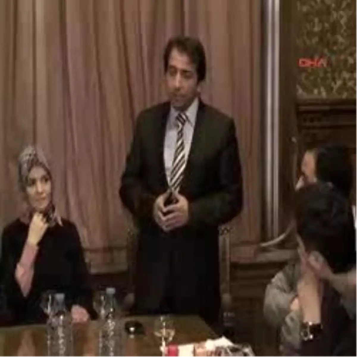 Florida Üniversitesi Öğrencileri Belçika\'da Türk Vekili Ziyaret Etti