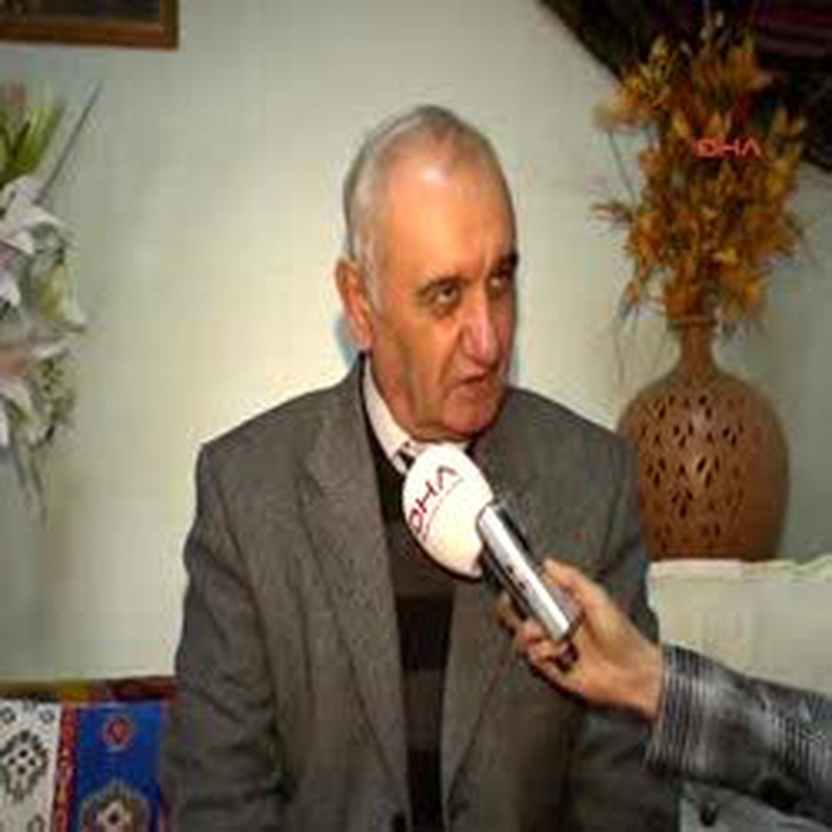 Selmanpakoğlu: Biz Tanrıya, Hz.Muhammed'in Bağlandığı Gibi Bağlıyız